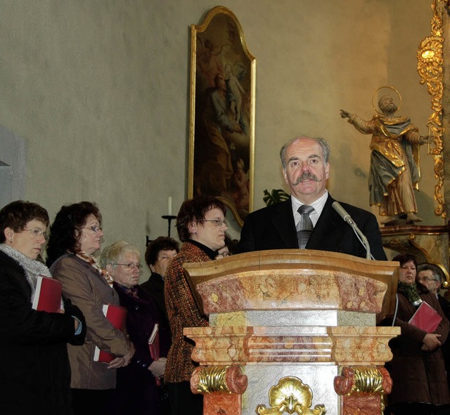 Windens Brgermeister Clemens Bieniger...lenen und Vermissten aller Ortsteile.   | Foto: Elfriede Mosmann, Horst Dauenhauer