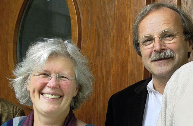 Dekanin Gerhild Widdess  vom Kirchenbe...nd der Lrracher Dekan Reinhold Sylla   | Foto: Nikolaus Trenz