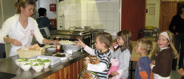 Seit September steht fr die Schlerin.... Organisiert wird es von der Caritas.  | Foto: Thomas Steimer