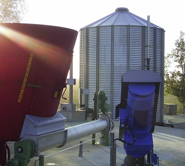 Eines der Herzstcke des Bioenergiedorfs: Biogasanlage in Lippertsreute.   | Foto: BZ