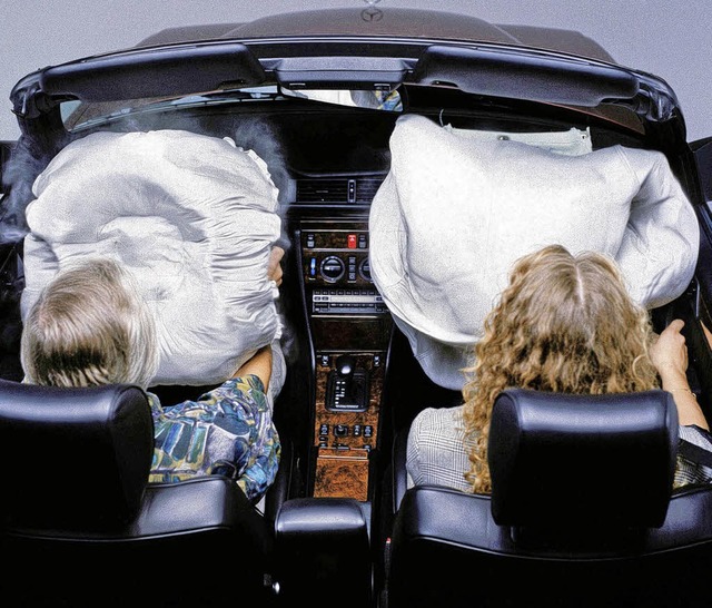 Ohne Airbag geht heutzutage kein Auto ...um 1. Dezember Kurzarbeit angemeldet.   | Foto: GMS