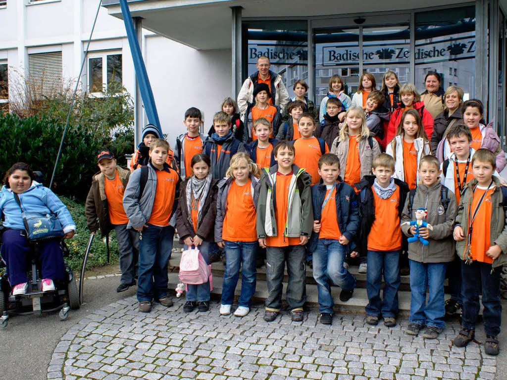 Die Klasse 4a der Mrburgschule aus Schutterwald mit ihrem Lehrer Herr Heinrich