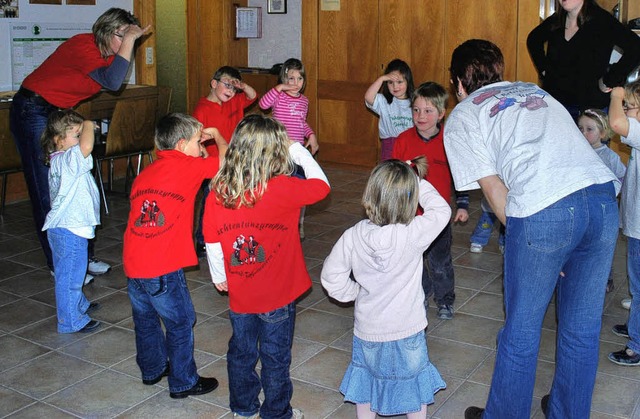 Auch wenn beim Einstudieren der Tnze ...ten die Kinder eine Menge Spa dabei.   | Foto: Daniela Jarusel