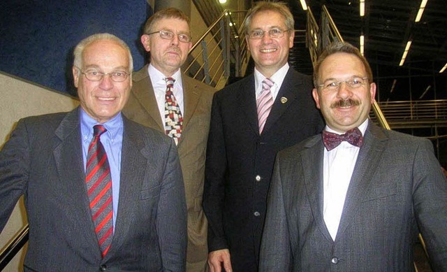 Der neue Vorstand der Kreishandwerkers..., Ewald Schulz und  Walter Grimmeisen   | Foto: Johanna Hgg