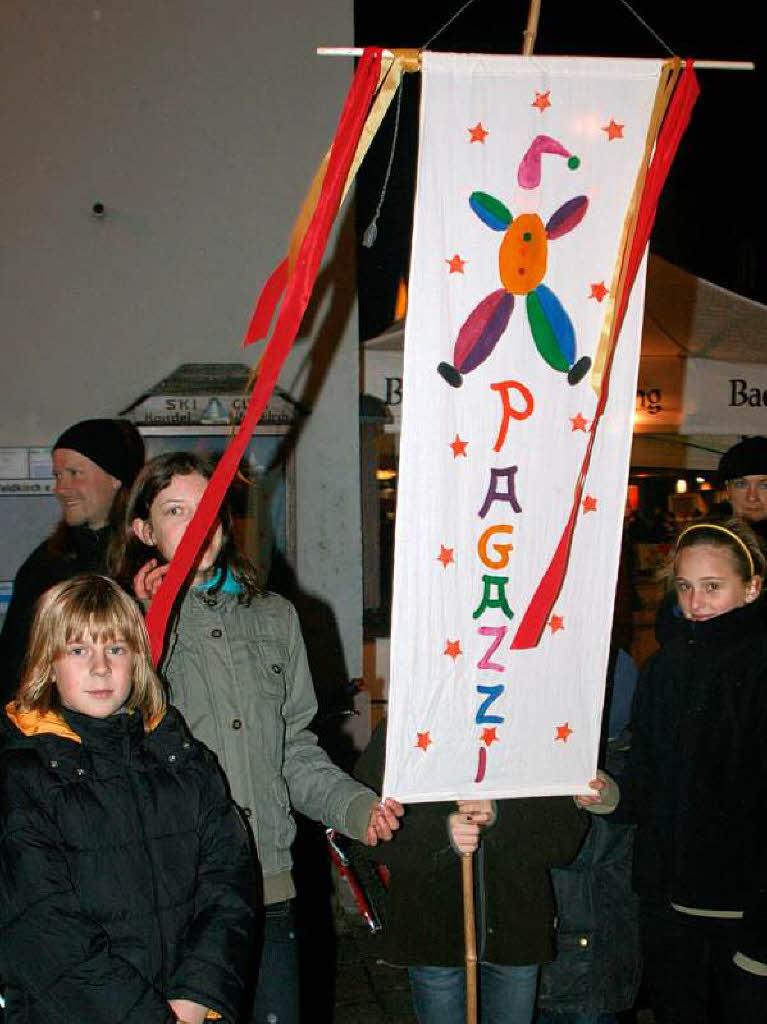 Der Zirkus „Pagazzi“ zog mit seinen jugendlichen Knstlern ebenfalls durch die Gassen.