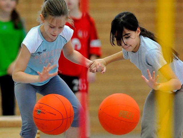 Findet Sport knftig in Vereinen, in d...ten soll ein neues Sportkonzept geben.  | Foto: dpa