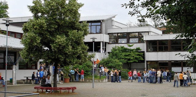 Die Schule stellt sich ihrer Verantwortung und organisiert Reinigungsdienste.    | Foto: Langelott