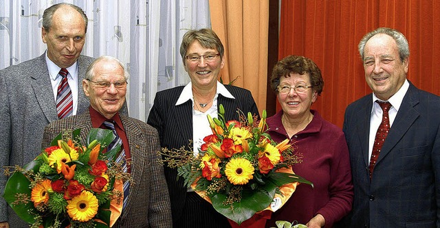 Lothar Lienig und Elisabeth Schoel sin...n, Elisabeth Schoel und Roland Rohde.   | Foto: BZ