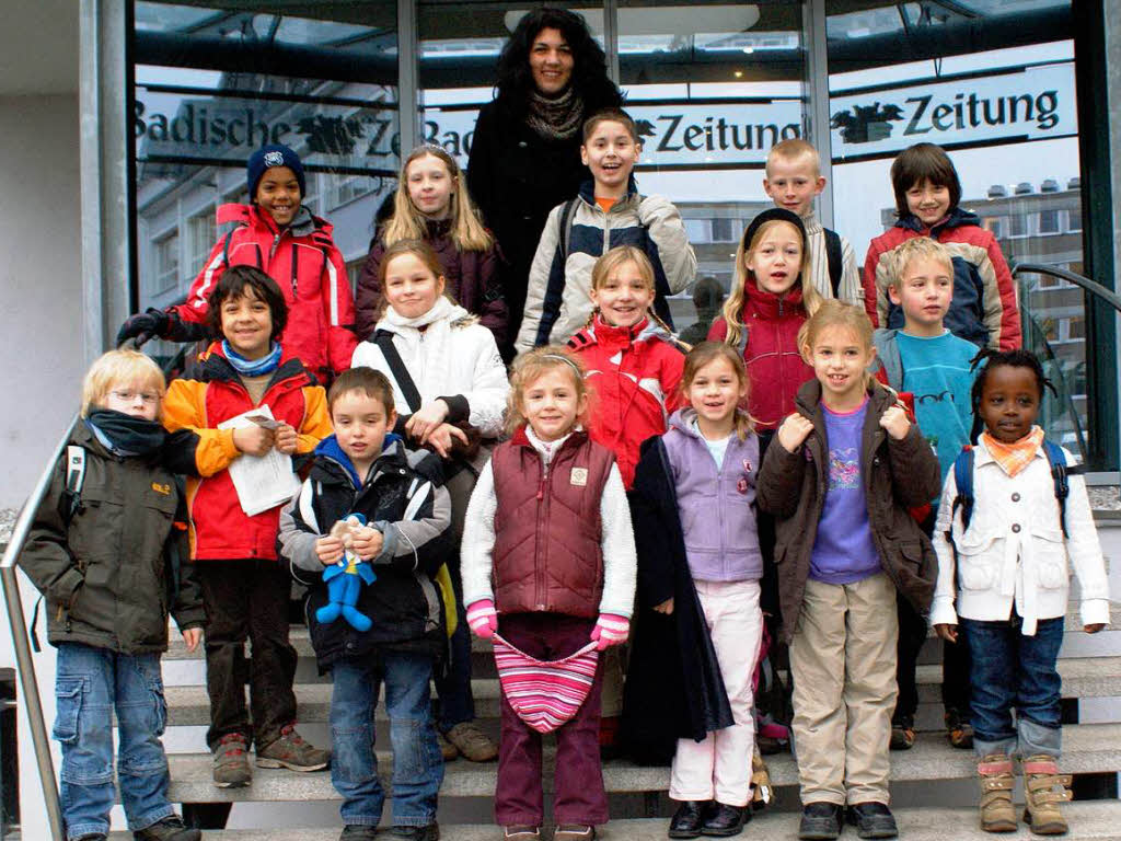 Die Eulenklasse der Oberlin Grundschule aus Freiburg mit ihrer Lehrerin Frau Messler