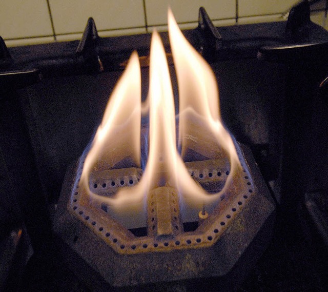 An brennenden Gasflammen profitiert da...rd, auch die Endinger Gemeindekasse.    | Foto: Zimmermann-Drkop