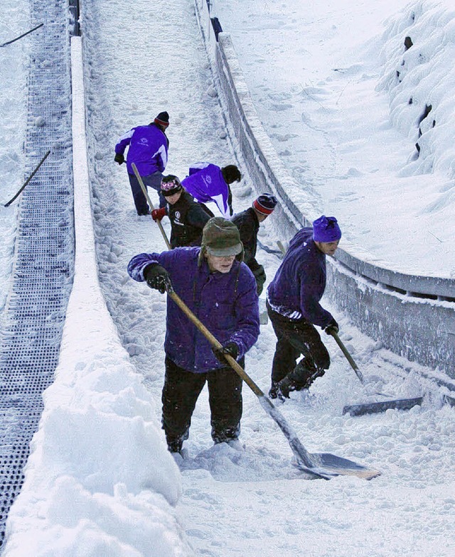 Handarbeit ist im steilen Anlauf angesagt.   | Foto: Dieter Maurer