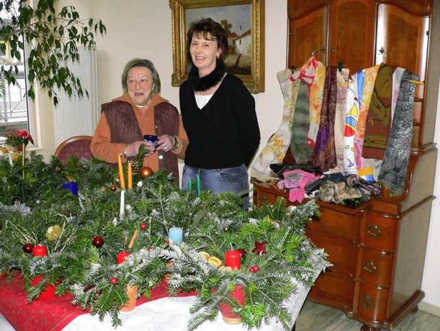 Der Weihnachtsmarkt im Pro-Curand-Pfle... wurde  kam an und wurde gut besucht.   | Foto: Georg Diehl