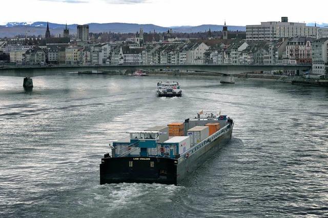 Gefährdet der Natogipfel die Rheinschifffahrt?