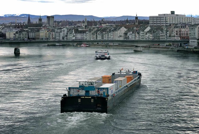 Treffen die Befrchtungen der Schweize...m April 2009 keine Schiffe nach Basel.  | Foto: ImageForum