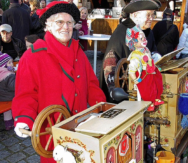 Leierkasten-Musik aus der Schweiz  | Foto: Hannes Lauber