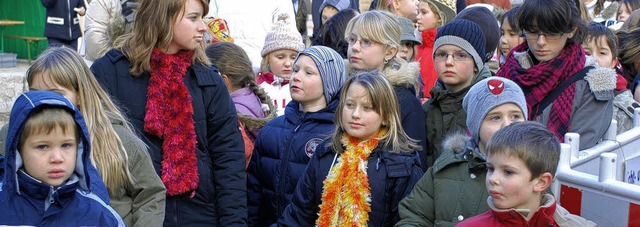 Warten auf den Nikolaus: Whrend die K... ganz brav &#8211; und wurden belohnt.  | Foto: Maja Tolsdorf