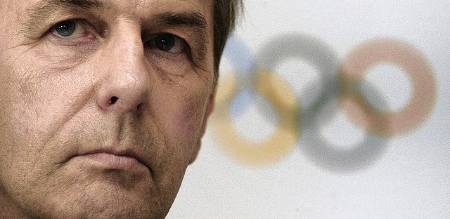 Geld oder gesellschaftliche Verantwort...ss sich IOC-Chef Jacques Rogge stellen  | Foto: dpa