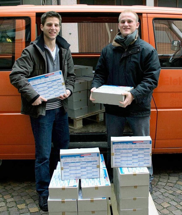 Philipp Nahr (links) und Alexander Pre... die Haushalte beginnt in dieser Woche  | Foto: Veronika Fischer, Landratsamt Emmendingen
