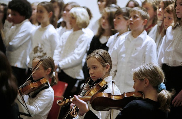 Chor und Orchester waren in bester Verfassung.   | Foto: Christoph Breithaupt