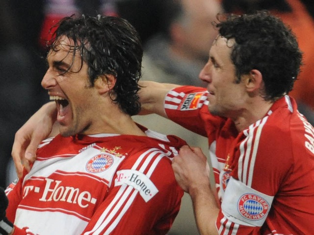 Lies sich feiern: Luca Toni  | Foto: ddp