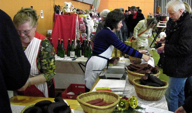 Produkte aus der Region sind auf allen...er beim Weihnachtsmarkt in Buchenbach.  | Foto: monika rombach