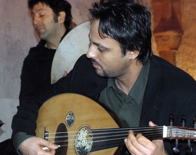 Grkan Balkan (Oud) und Murat Coskun (Perkussion)   | Foto: David-Wenk