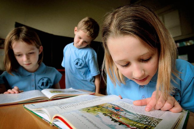 Grundschler beim Lesen  | Foto: DDP