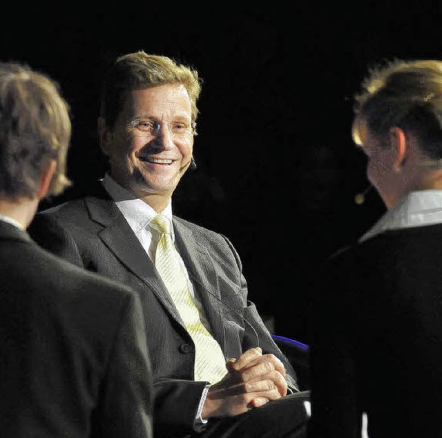 Guido Westerwelle, FDP-Chef, stand  ge... Rotteck- Gymnasium Rede und Antwort.   | Foto: Ingo Schneider