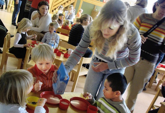 Berufsorientierung mal anders: Thea Le...tikum in einem Prager Kindergarten.     | Foto: Thea Leisinger