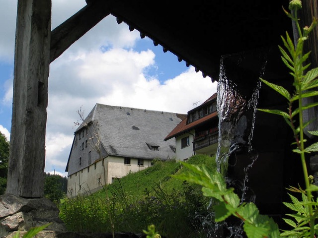 Ein Idyll, das  keines war: Der alte Urishof vor dem Abbruch.  | Foto: Thomas Winckelmann