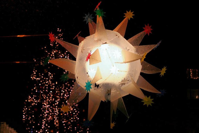 Kreativer Weihnachtsschmuck oder berd...sel wird ber diese Sterne gestritten.  | Foto: Binaca Fritz