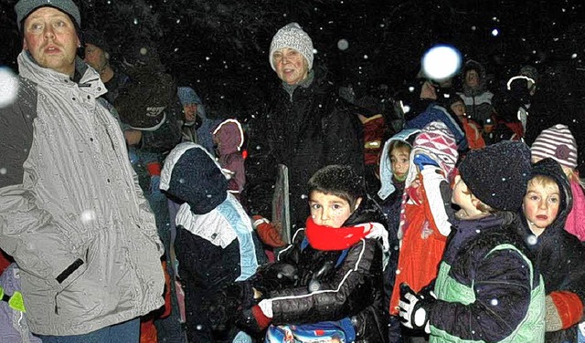 Stimmungsvoll war die erste Weihnachtswanderung.   | Foto: BRIGITTE CHYMO