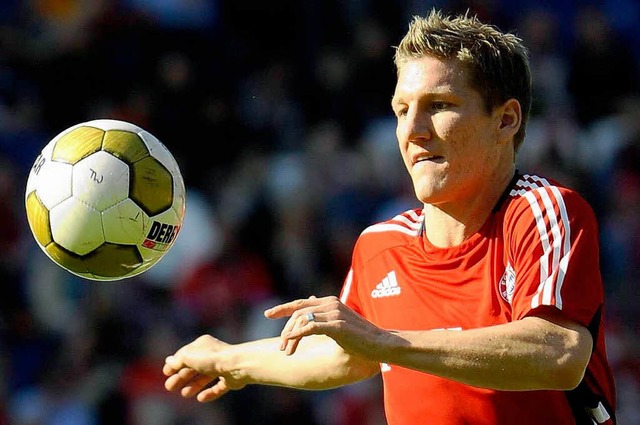 Bleibt bis 2012 bei den Bayern: Sebastian Schweinsteiger.  | Foto: ddp