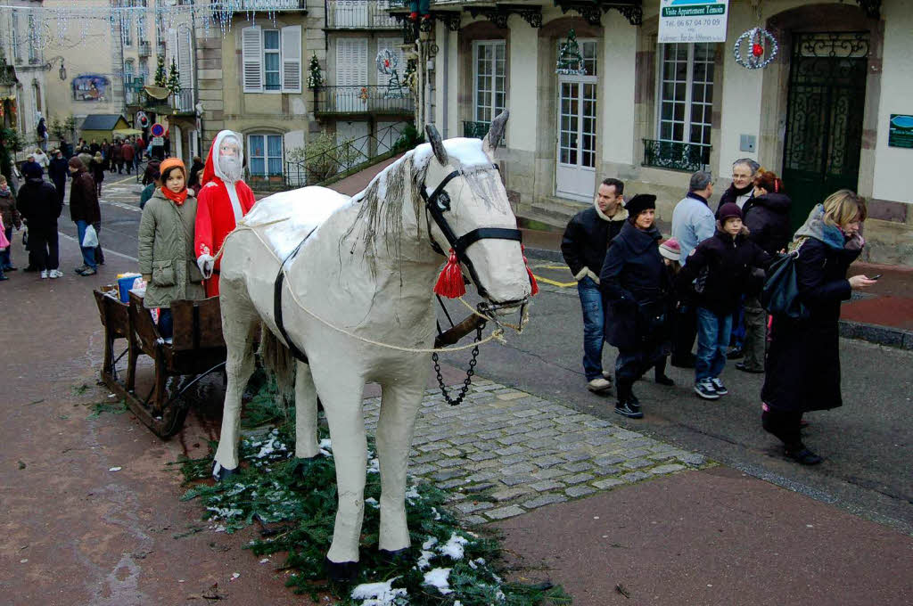 Rund 80 Rickenbacher waren zu Besuch in der Partnerstadt Plombières les Bains. Rund 80 Rickenbacher waren zu Besuch in der Partnerstadt Plombières les Bains.