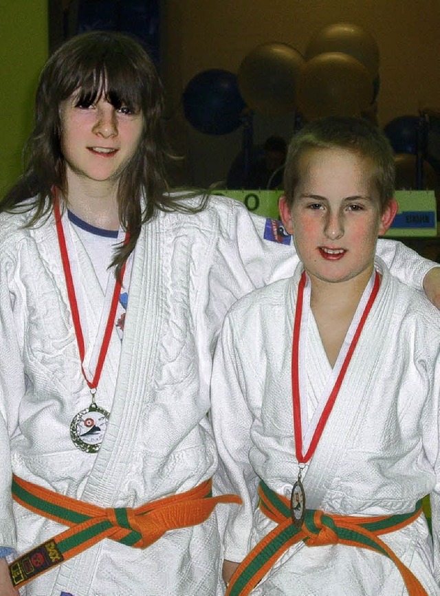 Die Bad Sckinger Nachwuchsjudokas war...lgreich: Stephanie Kurth und Nico Kern  | Foto: BZ