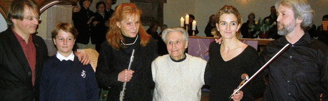 <Bildtext>Zusammen mit Musikern der Re...ischen Kirche in Grenzach.</Bildtext>   | Foto: Roswitha Frey