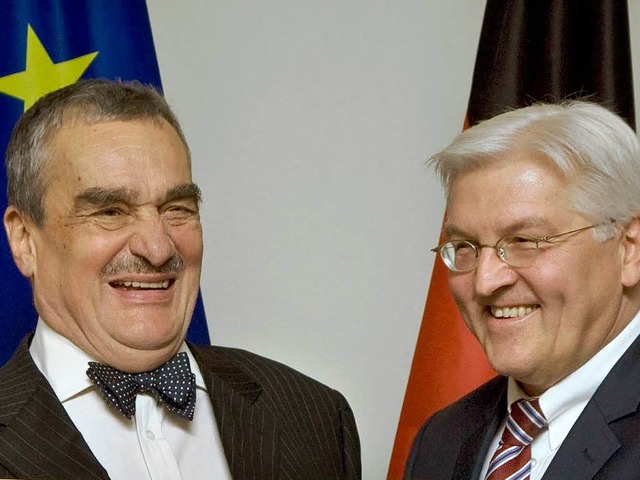 Der  tschechische  Auenminister Karel...rworten eine Annherung an Russland.    | Foto: DPA