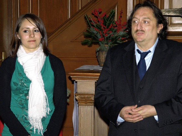 Fltistin Stefanie Welte und Organist ...innlichen Rhythmus der Adventszeit ein  | Foto: Karin Stckl-Steinebrunner