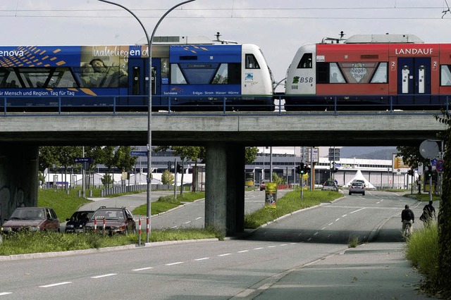 In den Personennahverkehr wird  in den...enden Jahren wieder mehr investiert.    | Foto: Ingo Schneider