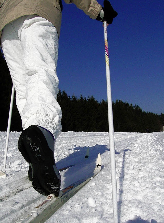 Fr Freunde des Skilanglaufs  gibt&#82...Winter ein umfangreiches Kursangebot.   | Foto: Franz Dannecker