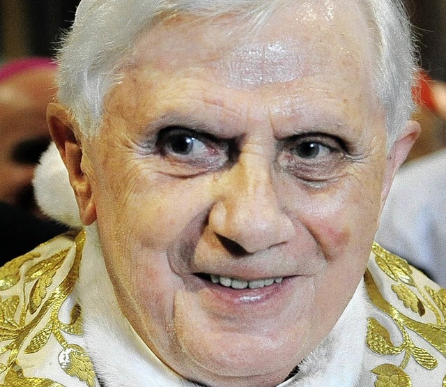 War nicht gemeint: der derzeitige Papst Benedikt XVI.   | Foto: dpa