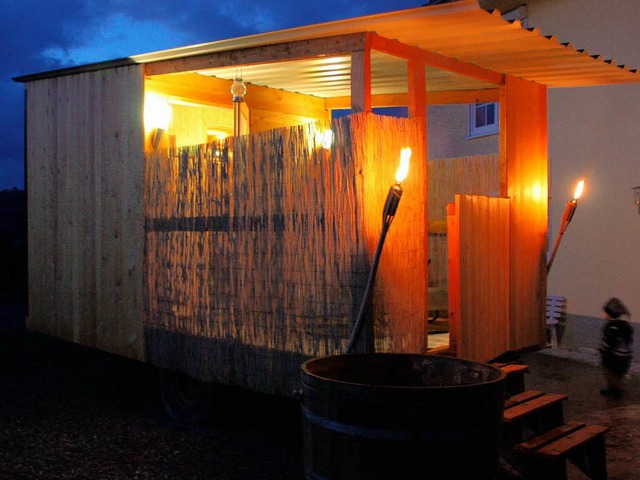 Eine  mobile Sauna, die einem Rebhusl...er in Ihringen fr seine Gste gebaut.  | Foto: Christine Aniol