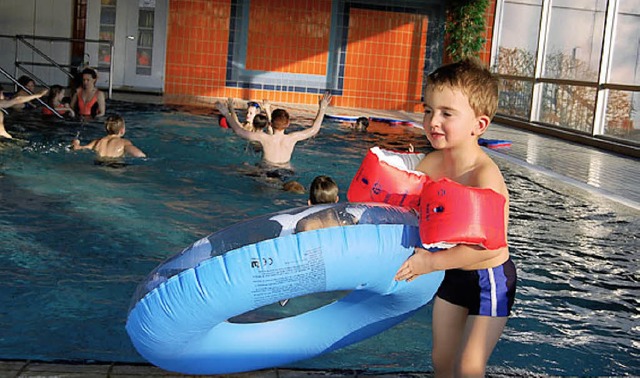 Badespa im Hallenbad ist &#8211; zumi...211; auch ber die Feiertage mglich.   | Foto: Schmidt