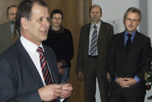 Peter Hochgrtel verabschiedet sich vo...rn von  Verbnden  und Institutionen.   | Foto: BZ