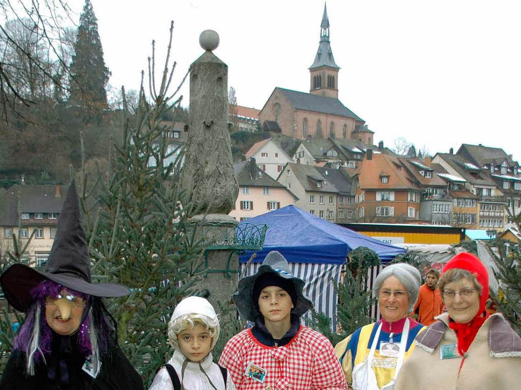 Bunt und stimmungsvoll war die Altstadtweihnacht mit ihren Htten und Programmangeboten.