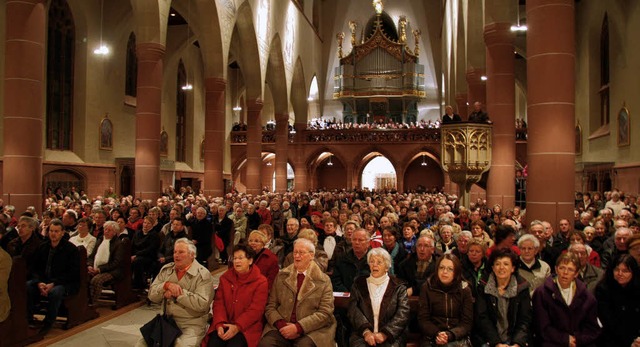 <Bildtext>Voll besetzt war das  Mnste...m  Schluss alle mit ein.  </Bildtext>   | Foto: eva korinth