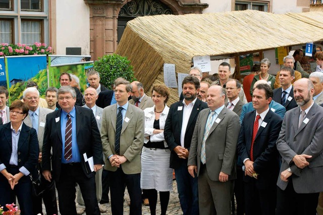 Viel Prominenz war bei der Erffnung d...Kaiserstuhltage in Endingen vertreten.  | Foto: Hans-Jrgen Trul