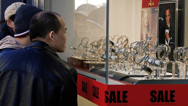 Ausverkauf im Edelladen: Die von der F...zu 90 Prozent um ganz normale Kufer.   | Foto: AFP