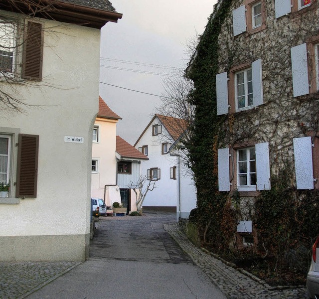 Angepackt werden soll in dem Jahr auch... der Strae im Winkel in Eimeldingen.   | Foto: Maier