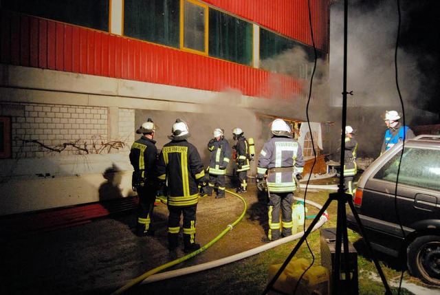 Das  rasche Eingreifen der Feuerwehr S...heim    konnte Schlimmeres verhindern.  | Foto: Dieter Schwble